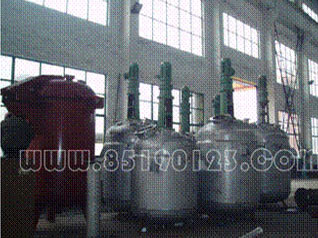 2m3不銹鋼聚合釜；3m3不銹鋼反應(yīng)釜（上海康鵬化學公司）